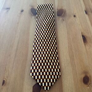 Brooks Brothers Makers Mens Silk Geometric Diamond Pattern Tie Gold Blue